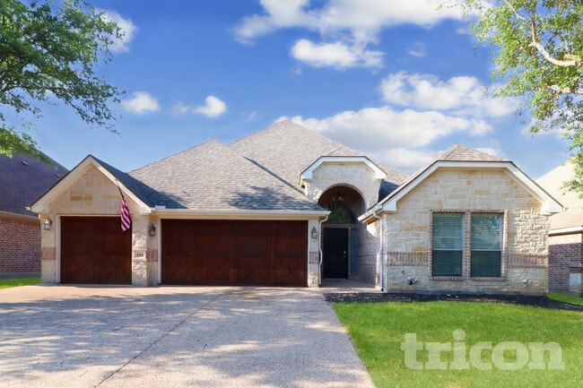 Building Photo - 129 Muirfield Dr