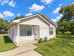 Building Photo - 1111 Bittle Ln