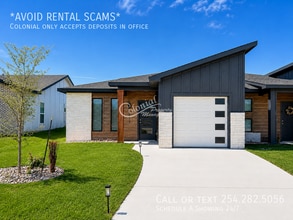 Building Photo - 1614 Crooked River