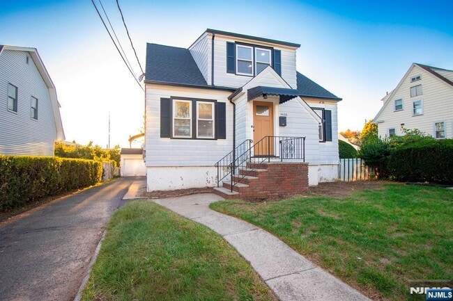 Foto del edificio - 14-20-20 11th St