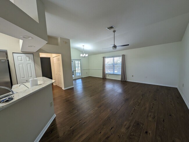 Foto del edificio - 3/3/3 in Oak Village for Rent