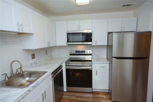 Foto del edificio - 397 Deputy Ln