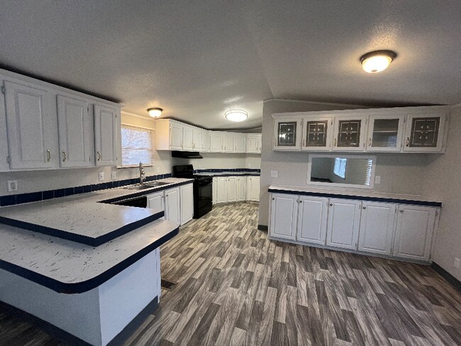 Building Photo - 764 Wilson Dr