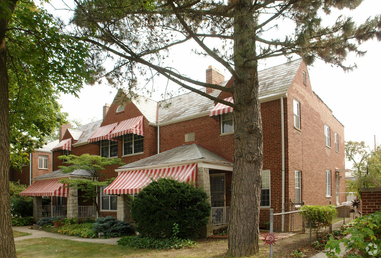 Primary Photo - 1618-1624 Westwood Ave
