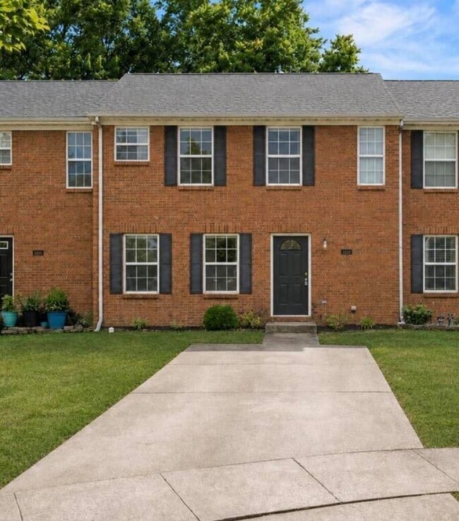 Building Photo - 1132 Jonestown Ln