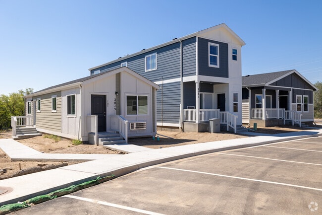Building Photo - Cottages at South Murray