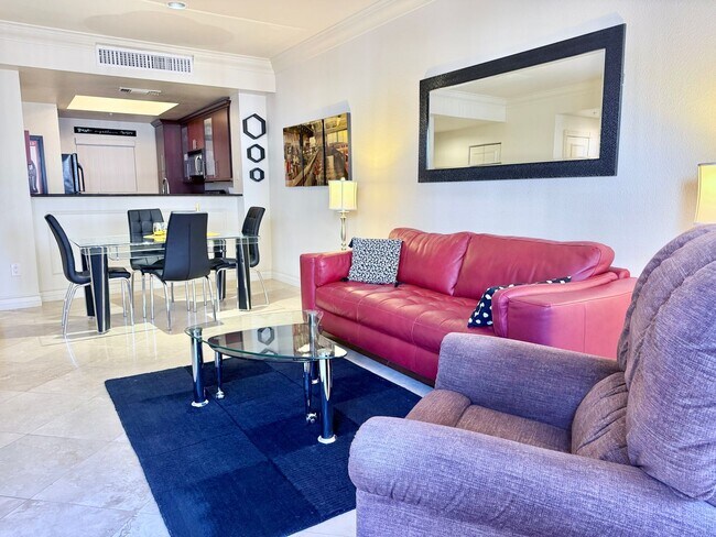 Foto del edificio - Meridian Luxury Condo in Resort Community ...