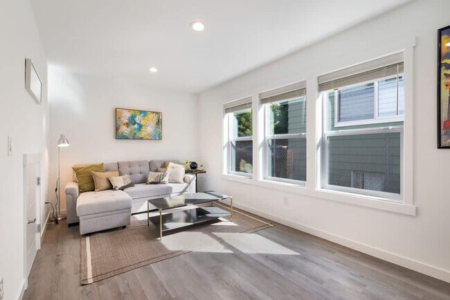 Foto del edificio - 703 N 104th St