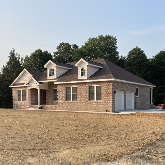 Foto del edificio - 846 Otter Lake Loop