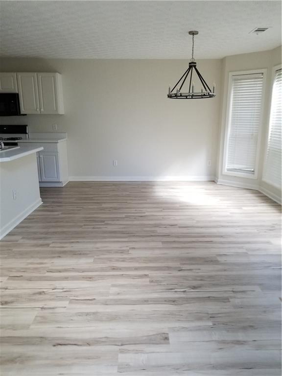 Building Photo - 3622 Avensong Village Cir