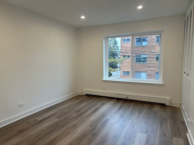 Building Photo - 8232 Niles Center Rd