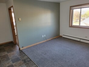 Building Photo - 6521 Beloit Rd