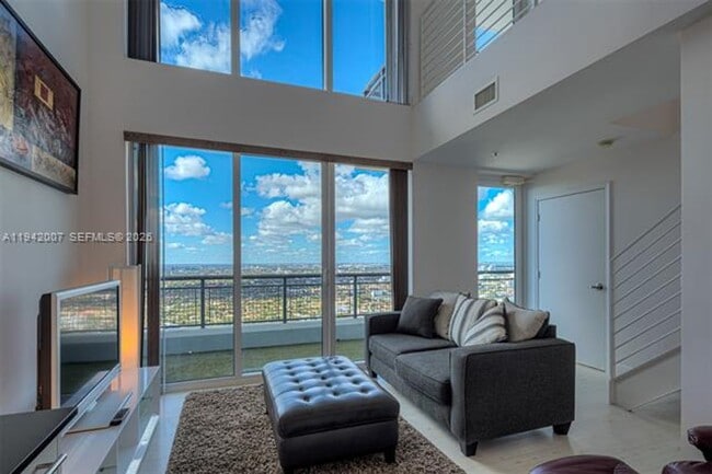 Photo - 60 SW 13th St Apartment