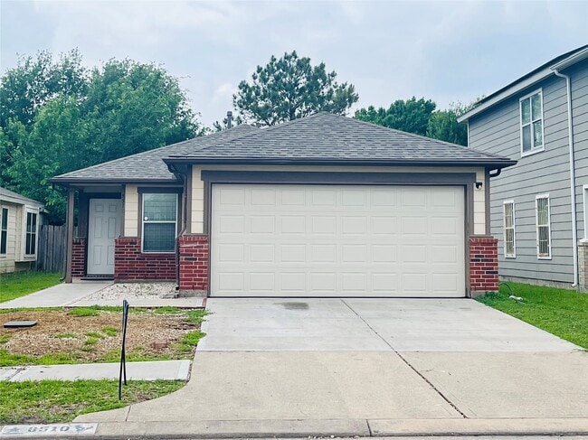 Foto del edificio - 8510 Village Hollow Ln