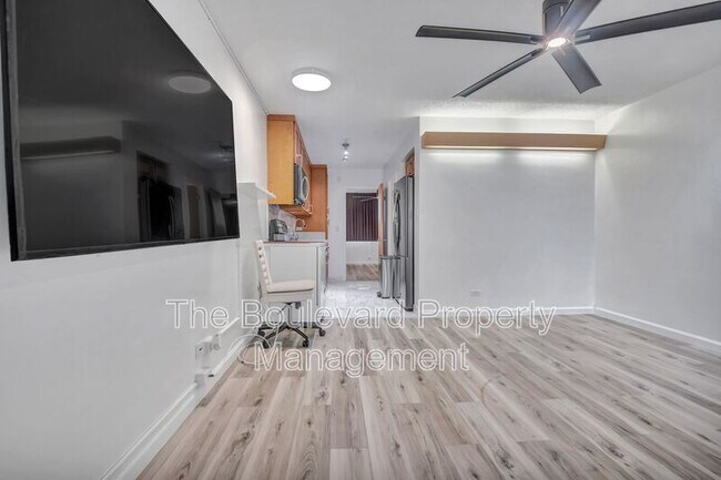 Foto del edificio - 1550 Rycroft St