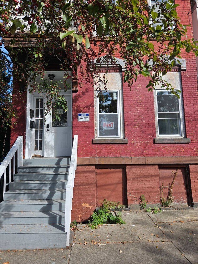 Primary Photo - 3018 6th Ave