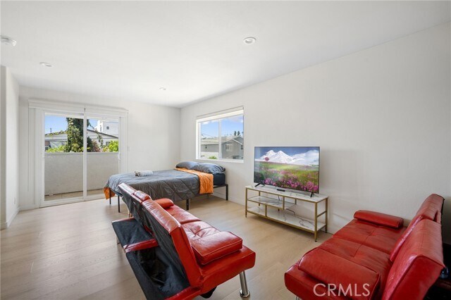 Foto del edificio - 5228 Auckland Ave
