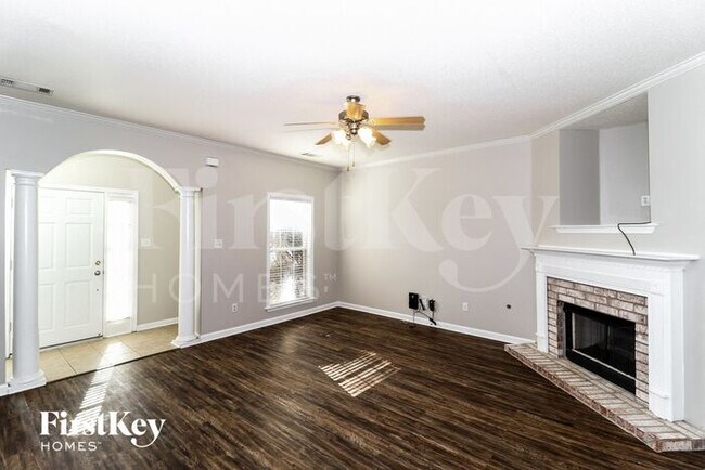 Foto del edificio - 8716 Macon Rd