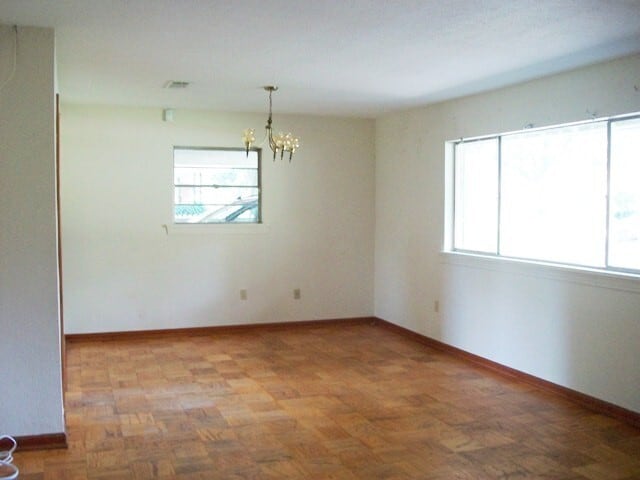 Building Photo - LOCATION!!! BROADMORE SUBD 3br/2ba house o...