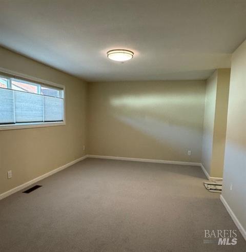 Foto del edificio - 220 Vineyard Dr