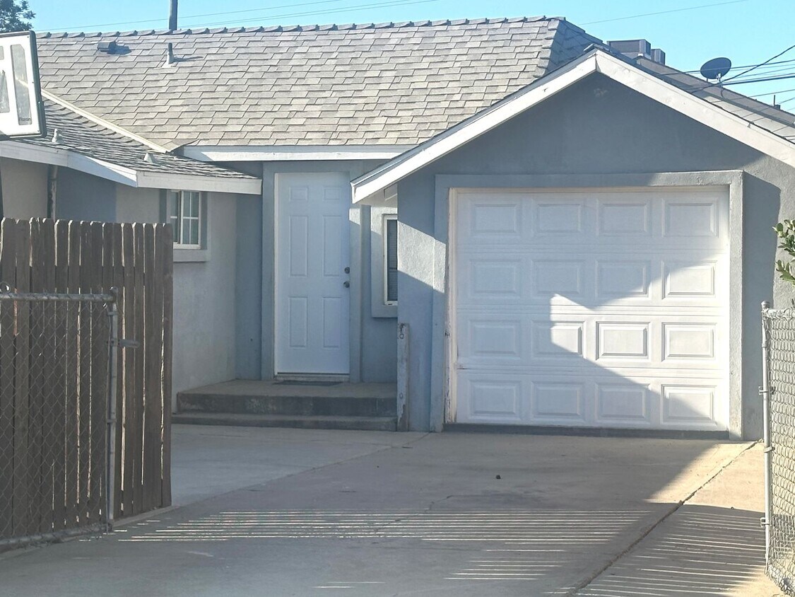Foto principal - 209 Ferguson Ave