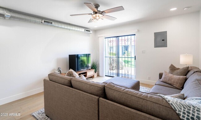 Foto del edificio - 6810 N 35th Ave
