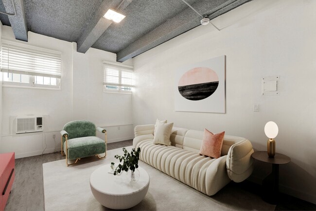 Foto del edificio - Edwards Apartments