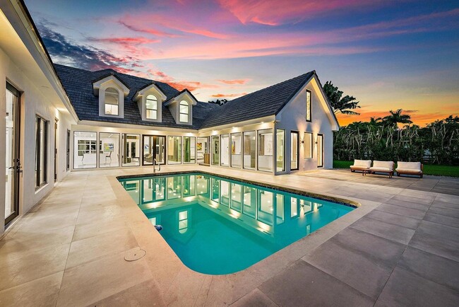 Foto del edificio - 7693 Steeplechase Dr