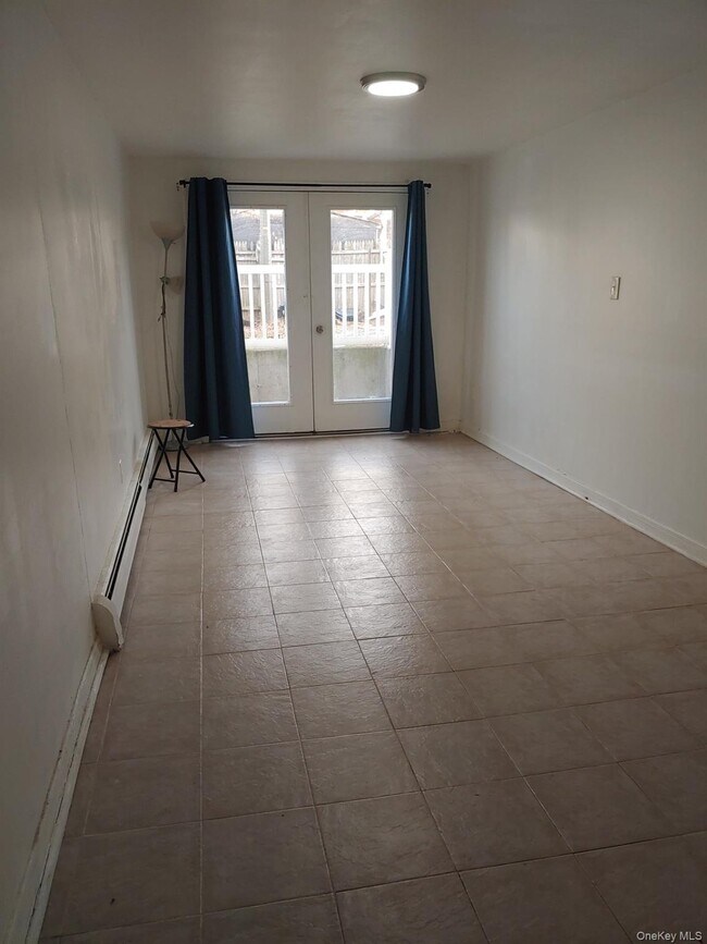 Foto del edificio - 88-29 Pontiac St