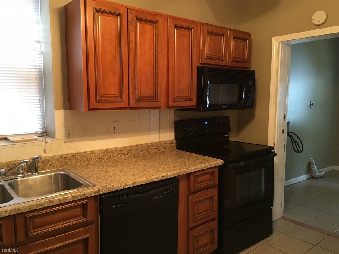 Foto del edificio - 2 br, 1 bath  - 3973 Wyoming St
