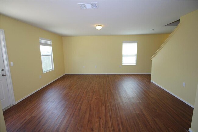 Building Photo - 5705 Knoll Pines Pass