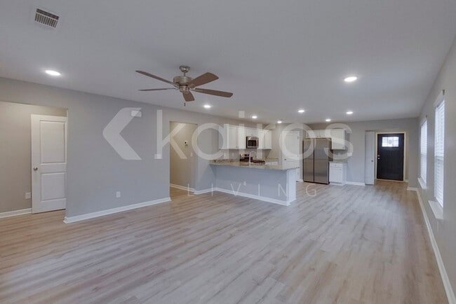 Foto del edificio - 394 Angela St