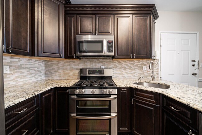 Foto del edificio - 814 Willow Ave