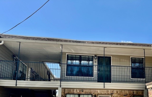 Building Photo - 606 Marshall St