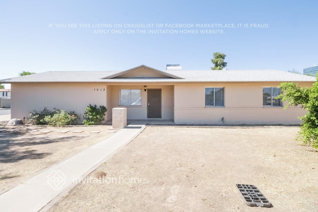 Primary Photo - 1013 W Frito Ave