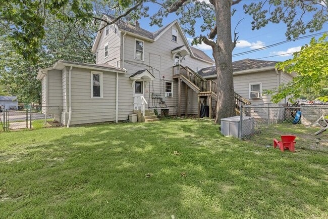 Building Photo - 601 Wesley Ave