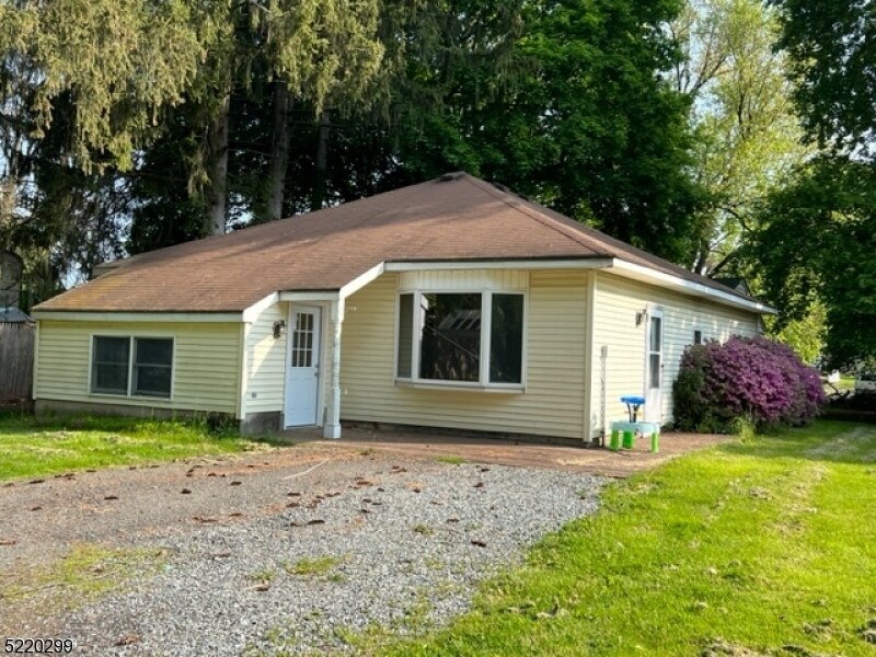 4 Weinman Rd, Independence Township, NJ 07838 House Rental in