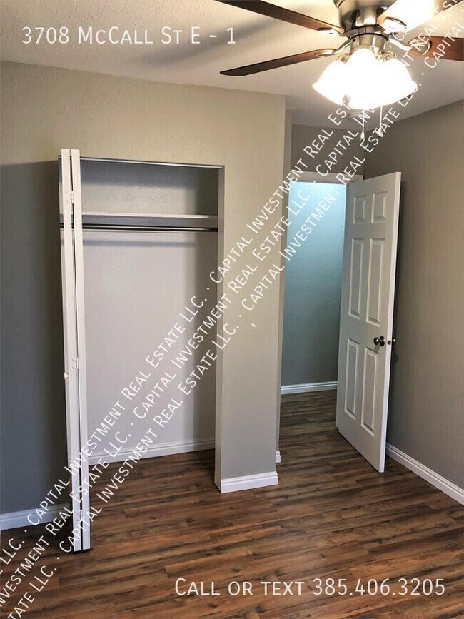 Foto del edificio - 3708 McCall St E