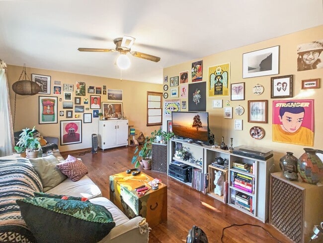 Photo - 3004 4th Ct E House