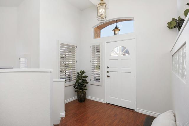 Building Photo - 7122 Calabria Ct