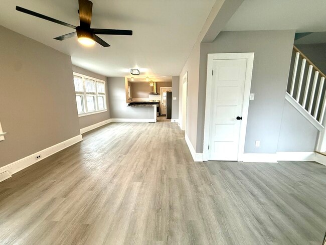 Building Photo - 519 N Lincoln Ave