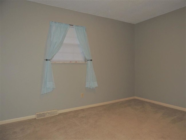 Foto del edificio - 140 Shady Grove Lane