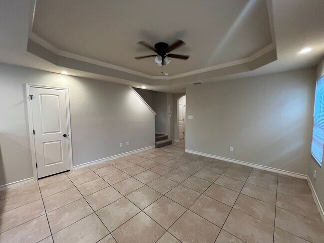 Building Photo - 6634 Mia Way