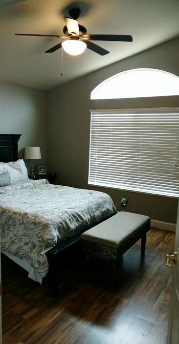 Foto del edificio - 2907 Cottage Ln