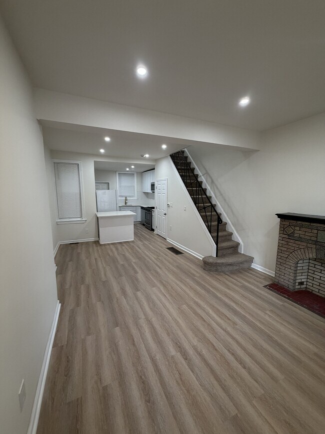 Foto del edificio - 1424 N Corlies St