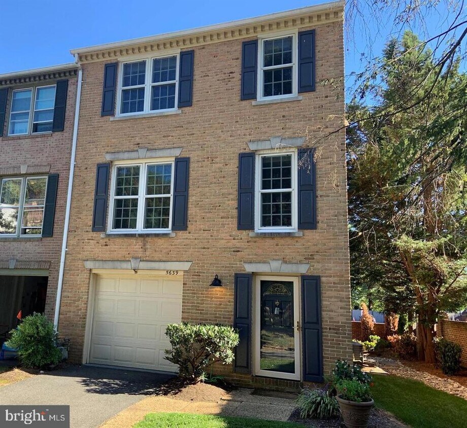 Foto principal - 5639 Langston Blvd.