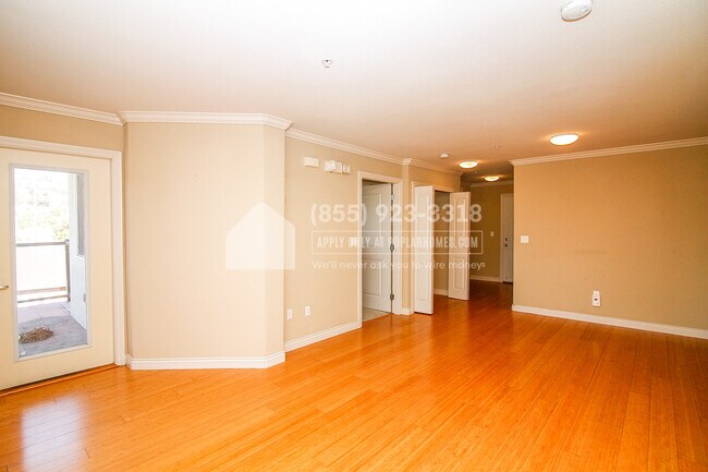 Foto del edificio - 15956 E 14th St