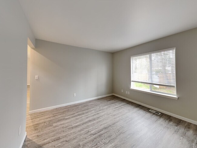 Building Photo - 14416 11th Avenue Ct E