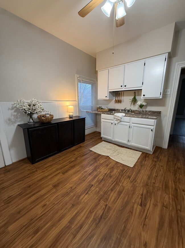 Foto del edificio - 522 Fleming St