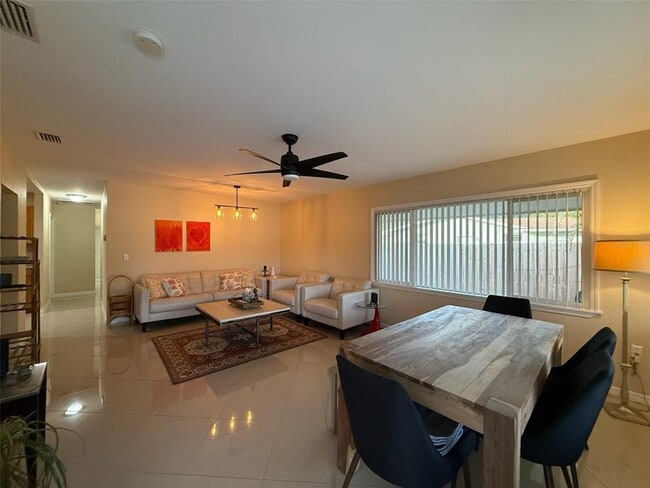 Foto del edificio - 5920 1st St N